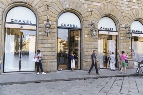 chanel negozio storico|Chanel italia uomo.